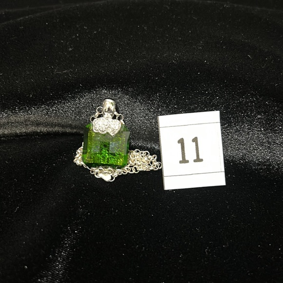 #11 Vintage Pendant, Green Princess cut Stone/Clear Crystal Accents, 925, 16" - Picture 9 of 9